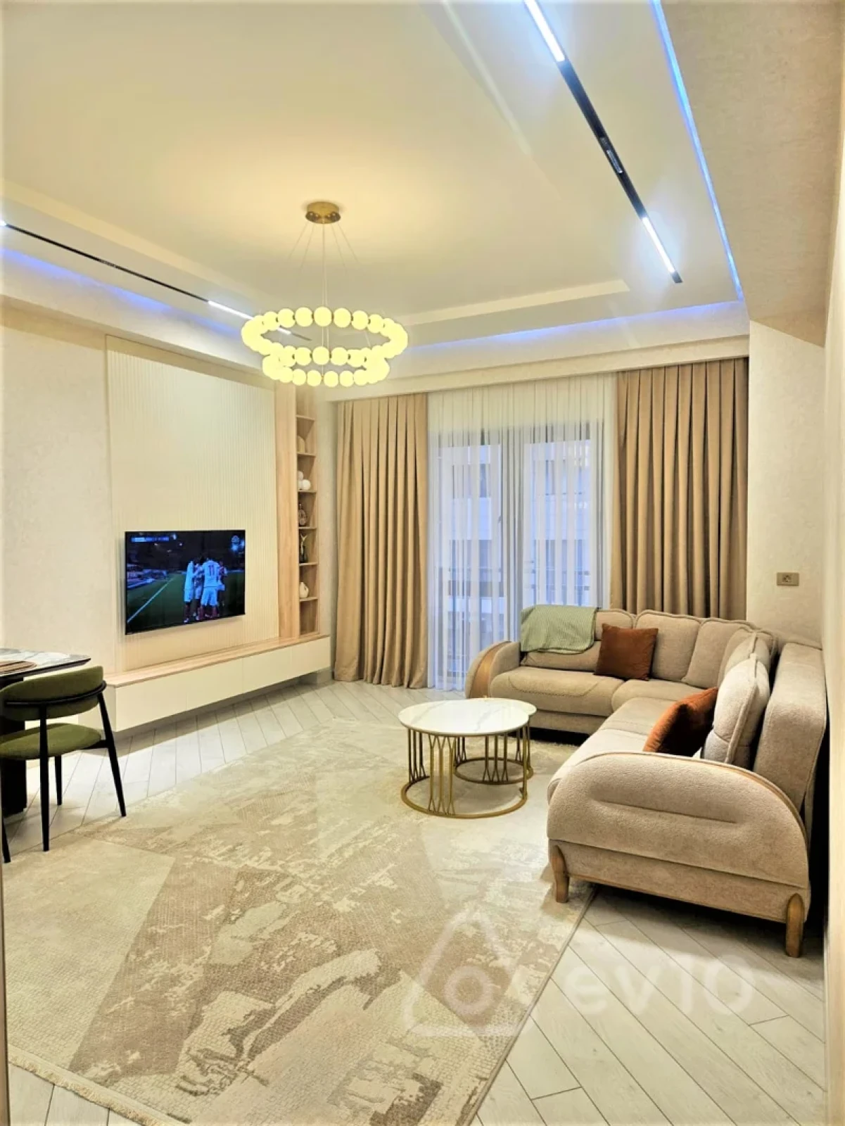 Kirayə verilir 3 otaqlı yeni tikili 110 m²