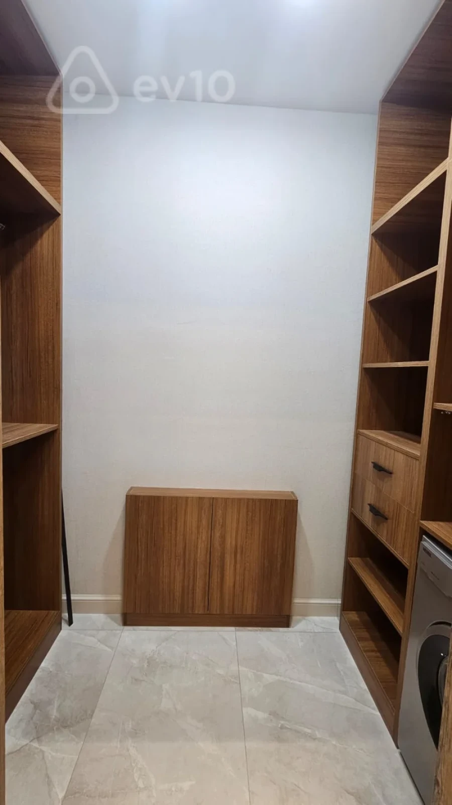 Kirayə verilir 3 otaqlı yeni tikili 110 m²