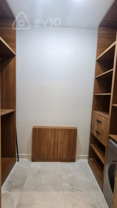 Kirayə verilir 3 otaqlı yeni tikili 110 m²