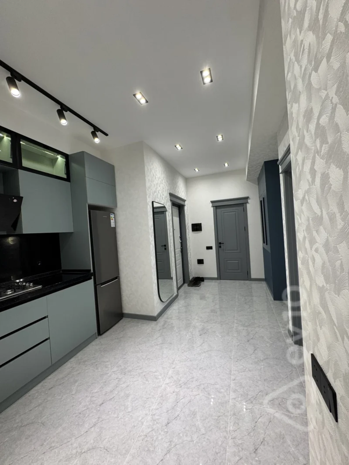 Satılır 2 otaqlı yeni tikili 68 m²