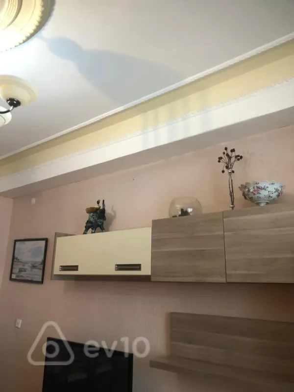 Kirayə verilir 2 otaqlı yeni tikili 60 m²