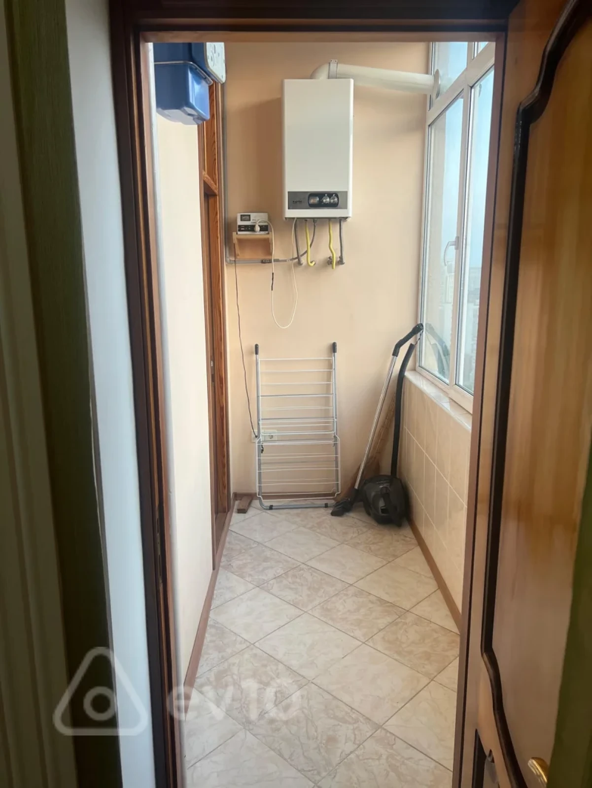 Kirayə verilir 2 otaqlı yeni tikili 90 m²