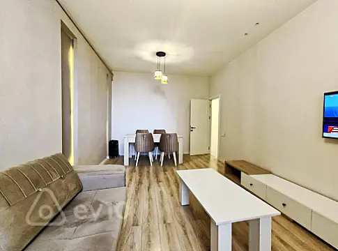 Satılır 2 otaqlı yeni tikili 70 m²