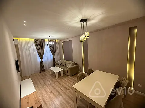 Satılır 2 otaqlı yeni tikili 70 m²