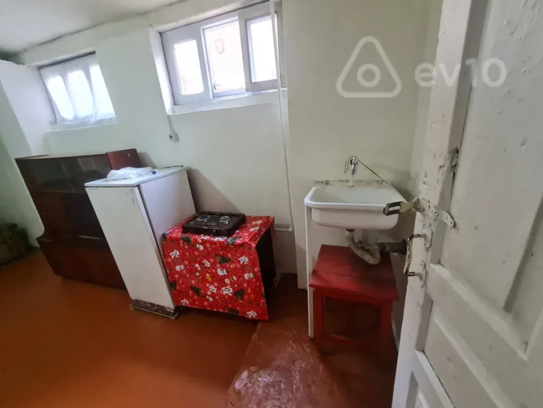 Kirayə verilir 2 otaqlı həyət evi 35 m²