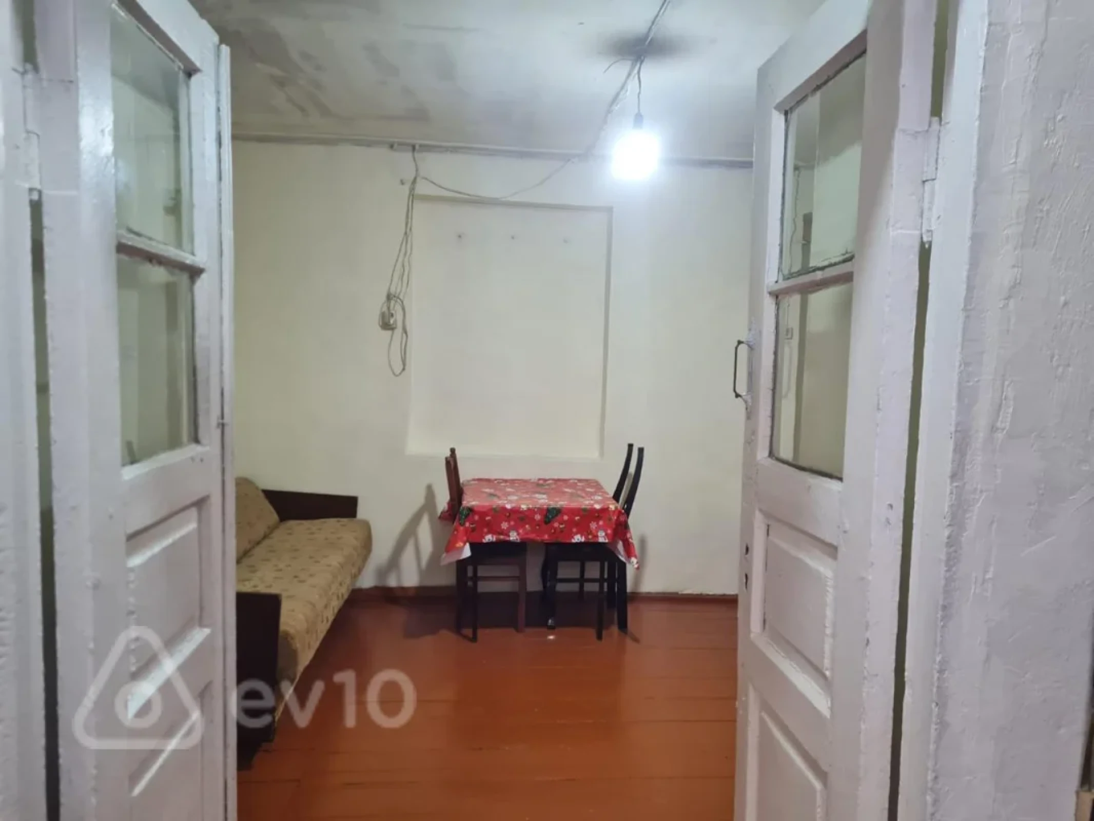 Kirayə verilir 2 otaqlı həyət evi 35 m²
