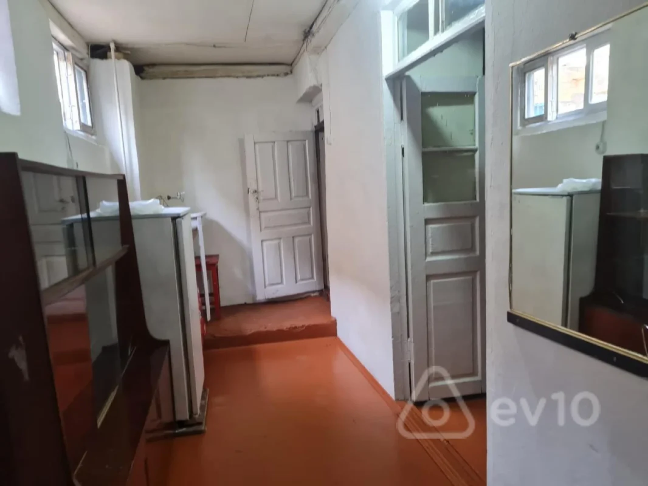 Kirayə verilir 2 otaqlı həyət evi 35 m²