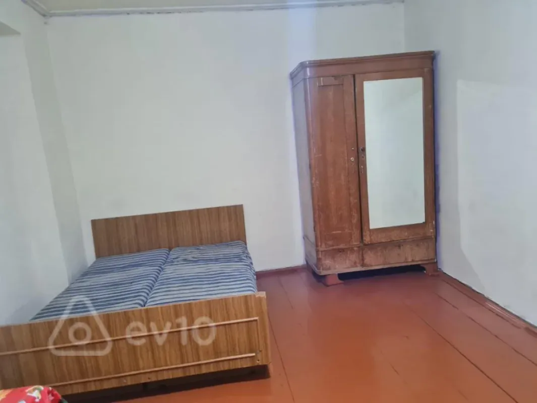 Kirayə verilir 2 otaqlı həyət evi 35 m²