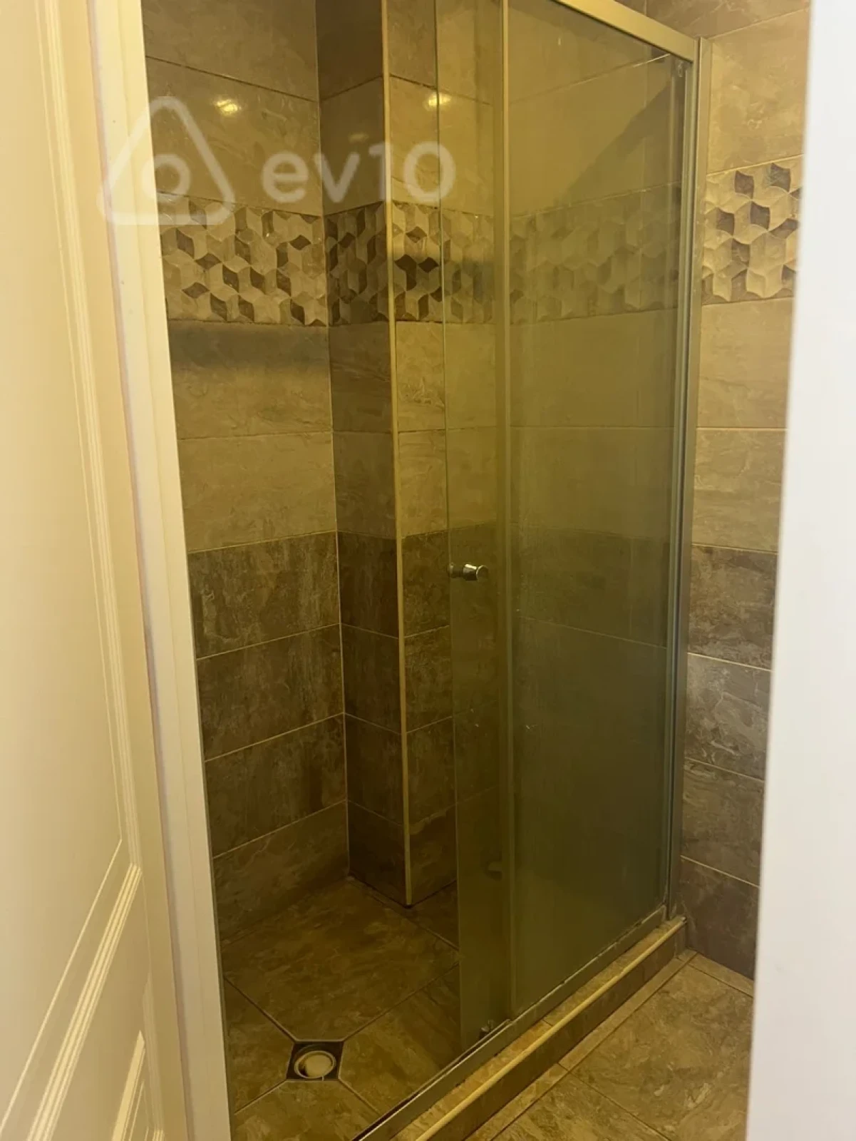 Kirayə verilir 1 otaqlı yeni tikili 40 m²