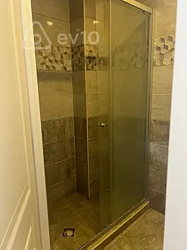 Kirayə verilir 1 otaqlı yeni tikili 40 m²