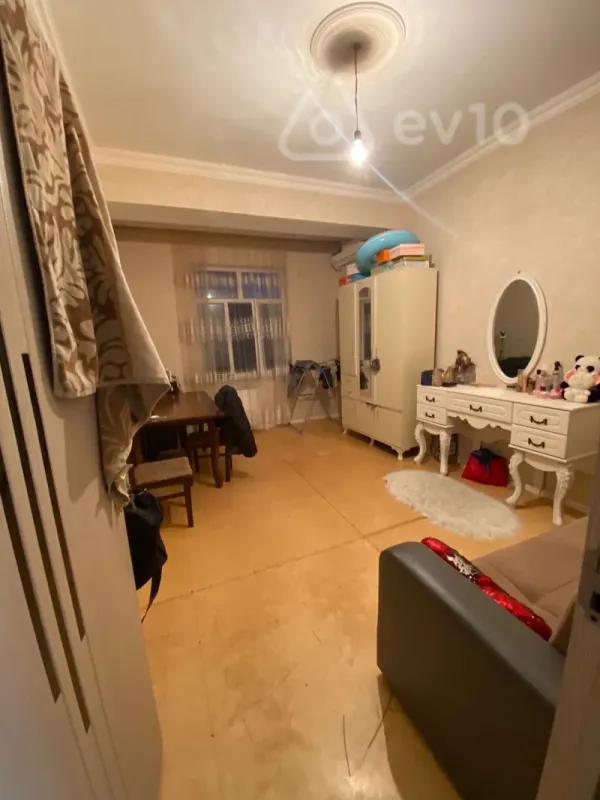 Kirayə verilir 2 otaqlı yeni tikili 45 m²