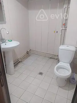 Kirayə verilir 1 otaqlı köhnə tikili 36 m²