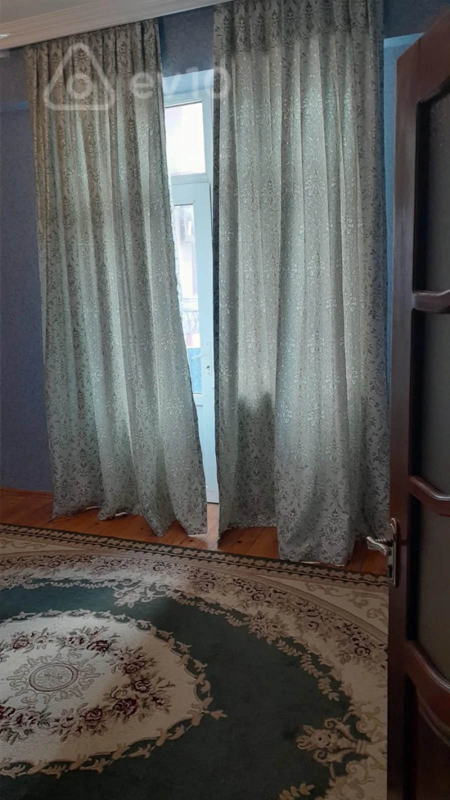 Kirayə verilir 3 otaqlı yeni tikili 90 m²