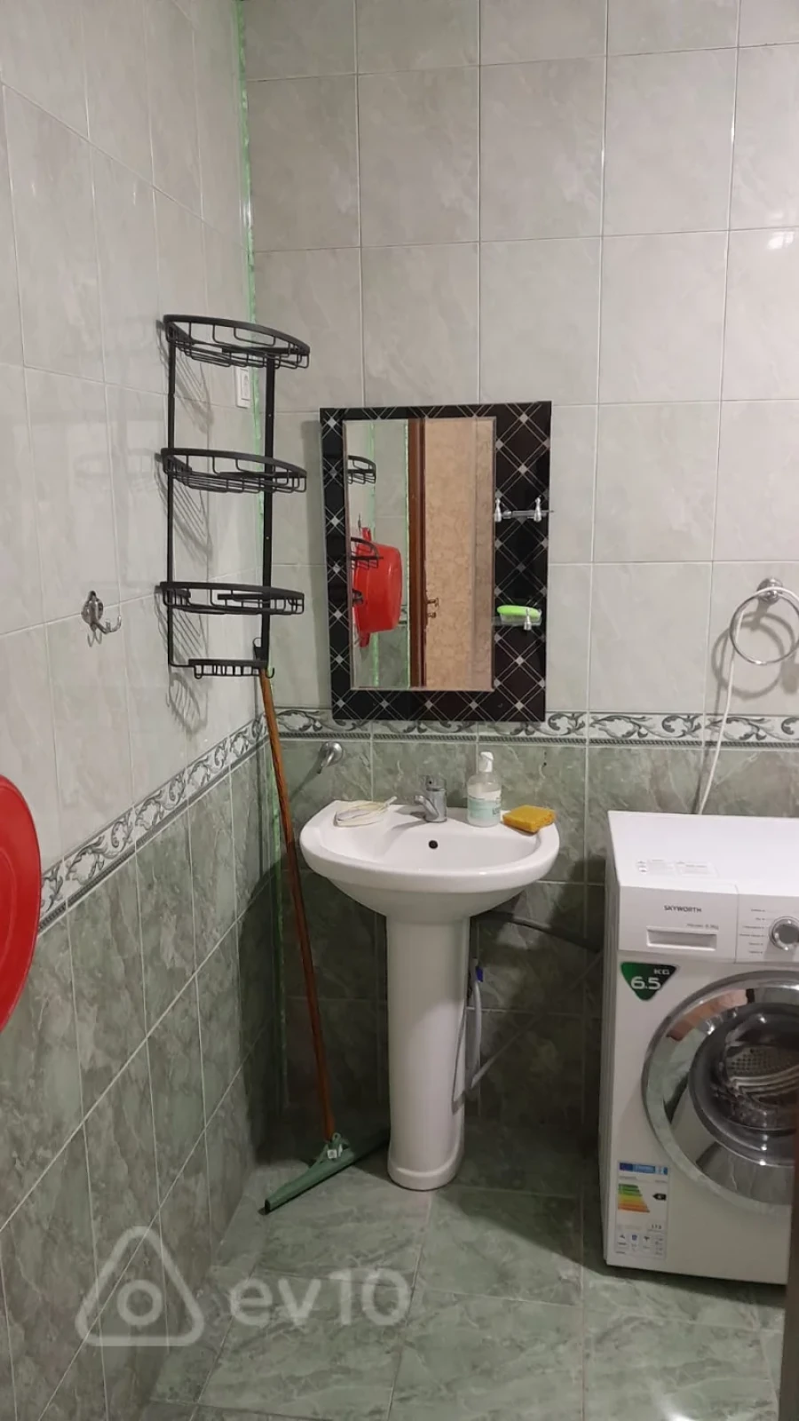 Kirayə verilir 3 otaqlı yeni tikili 90 m²