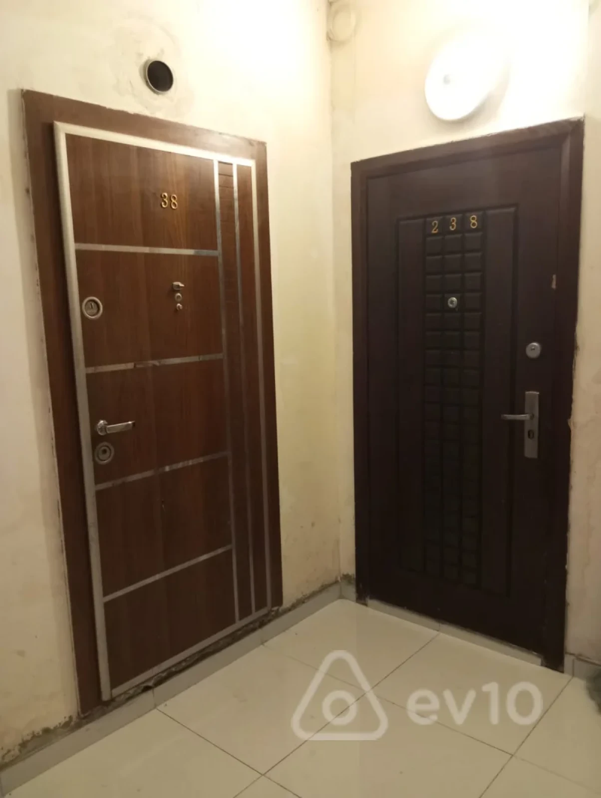 Kirayə verilir 3 otaqlı yeni tikili 120 m²