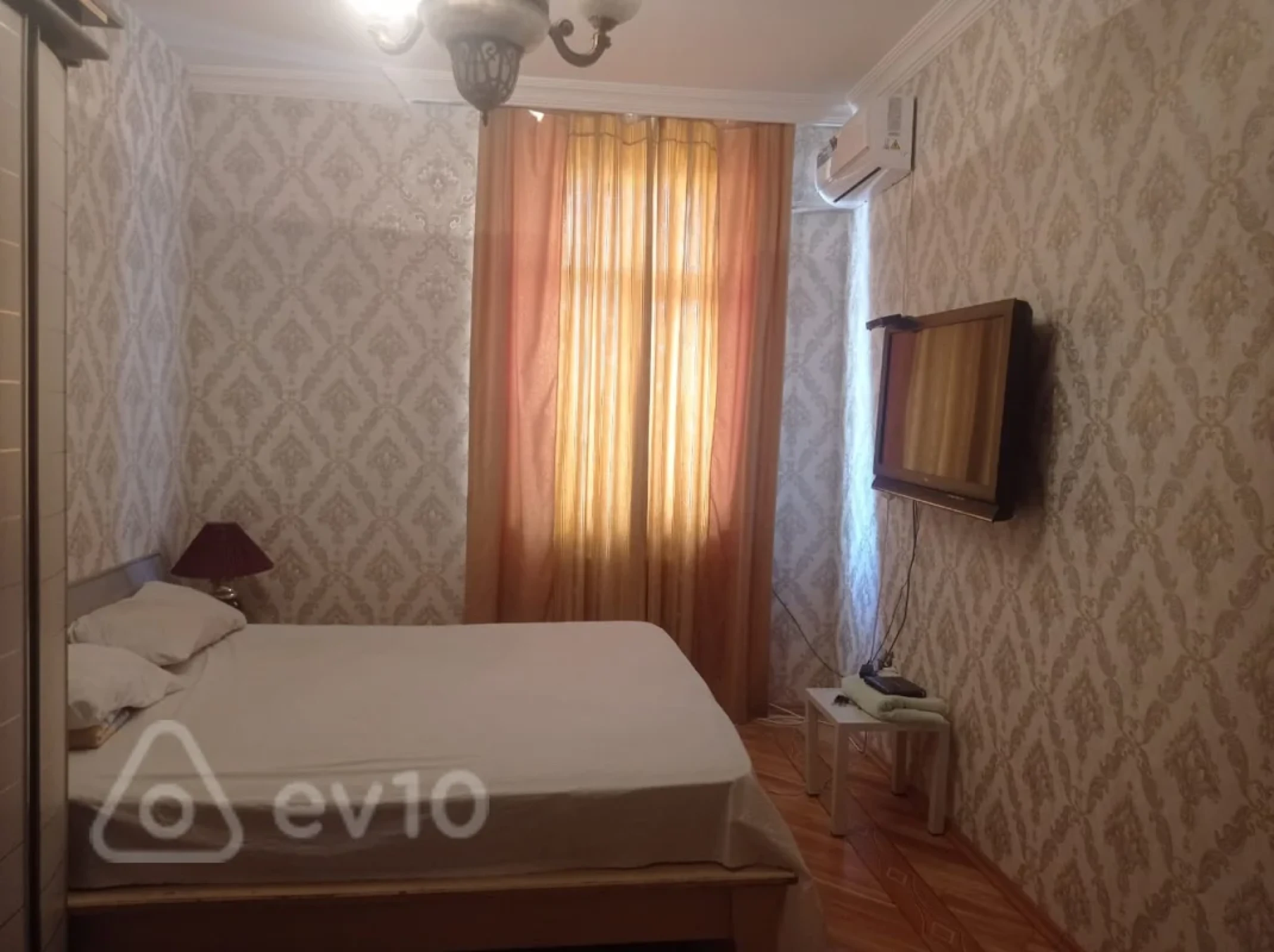 Kirayə verilir 3 otaqlı yeni tikili 120 m²