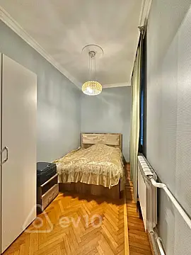 Kirayə verilir 2 otaqlı köhnə tikili 75 m² — Bakı, Nəsimi 2 otaq 75.00 m²