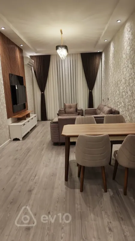 Kirayə verilir 2 otaqlı yeni tikili 71 m²
