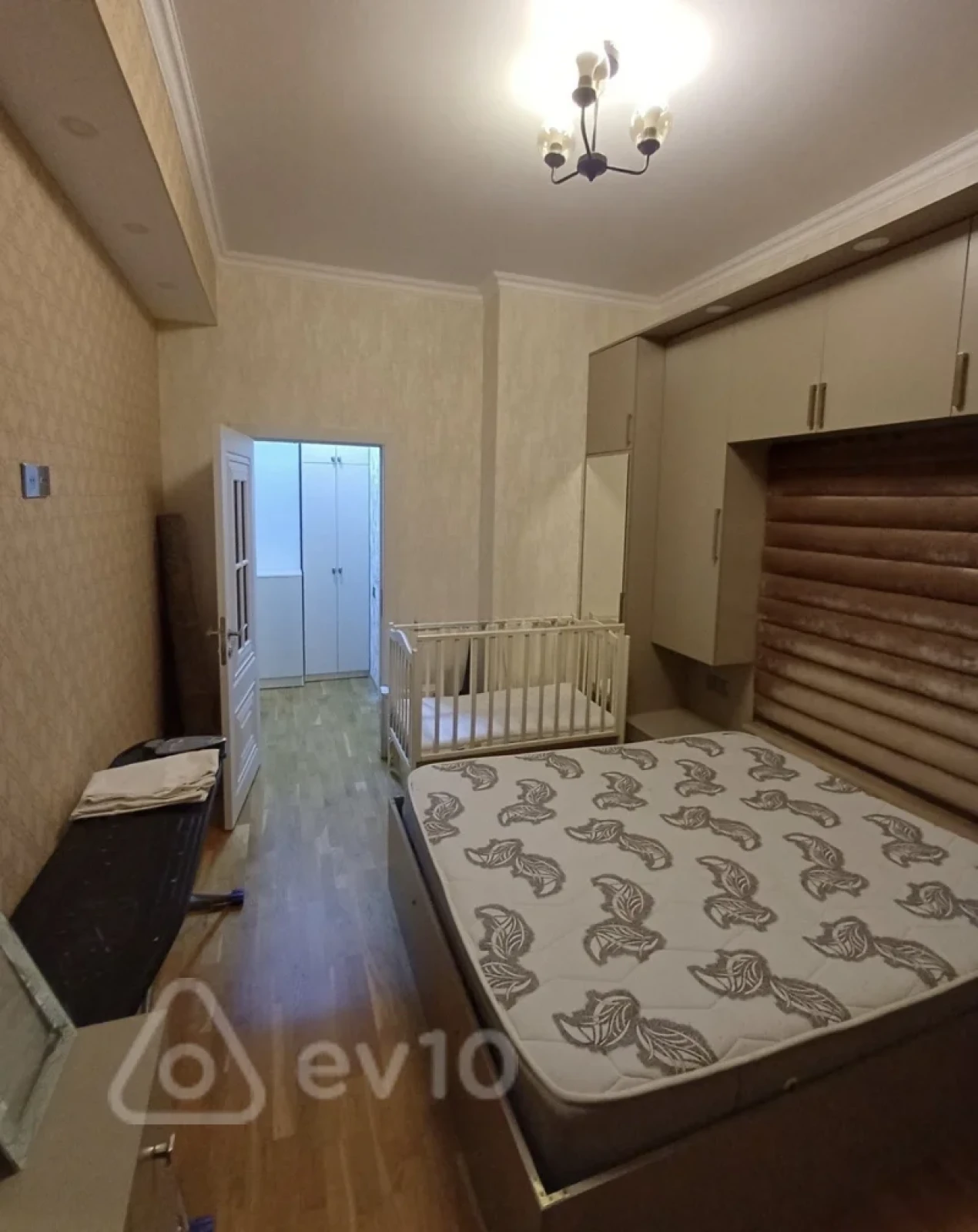 Kirayə verilir 2 otaqlı yeni tikili 75 m²