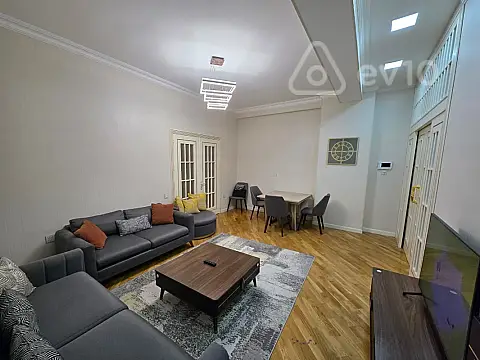 Satılır 3 otaqlı yeni tikili 73 m²