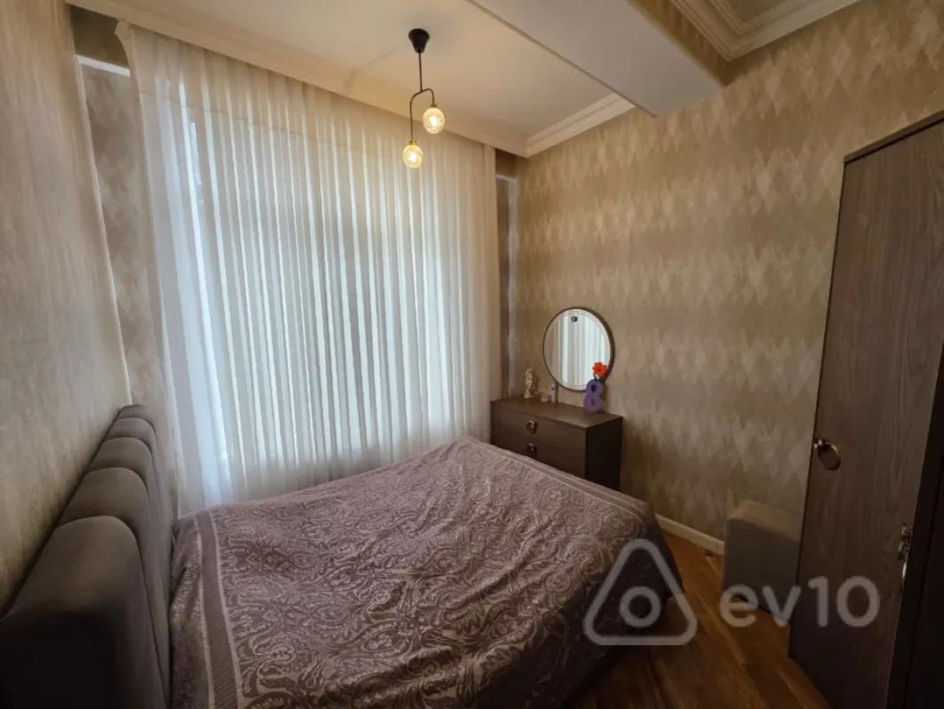 Satılır 3 otaqlı yeni tikili 73 m²