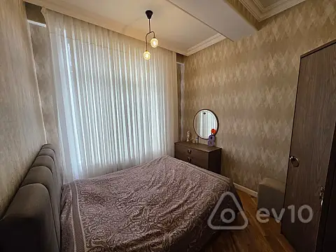 Satılır 3 otaqlı yeni tikili 73 m²