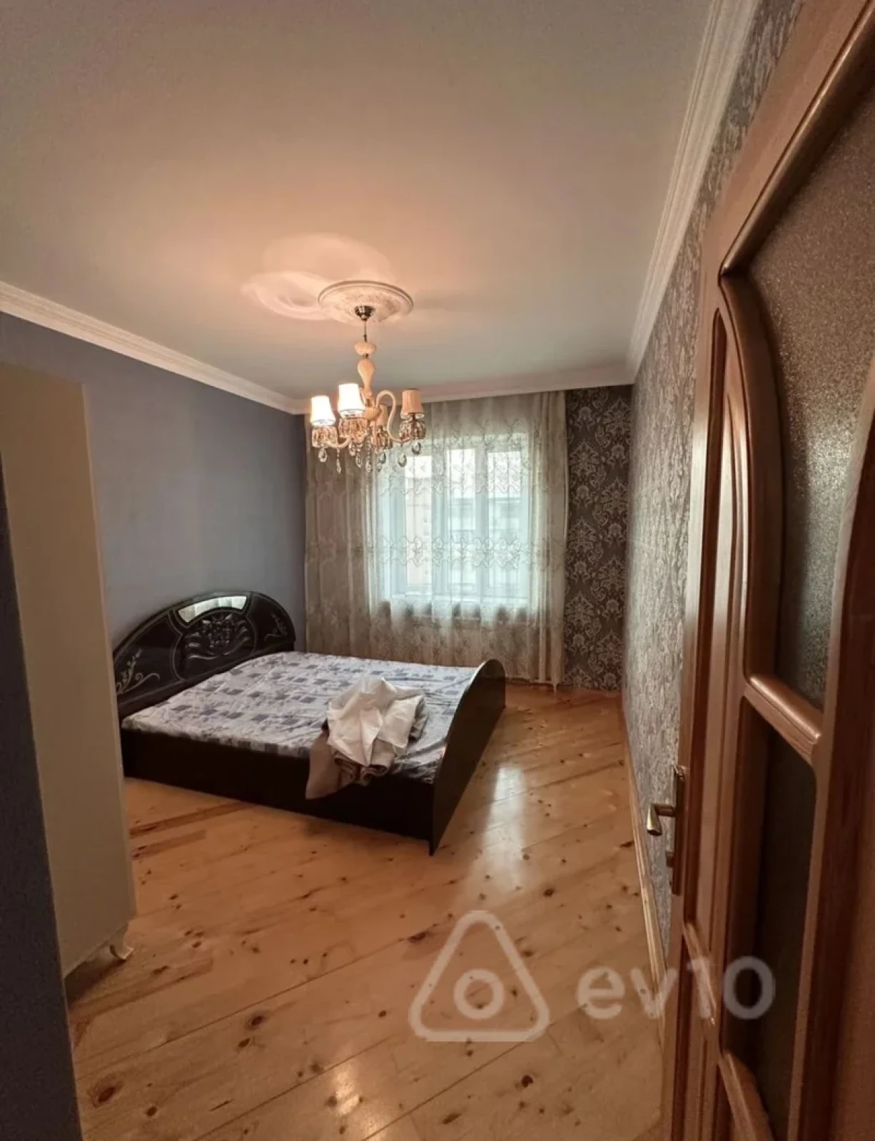 Kirayə verilir 2 otaqlı köhnə tikili 68 m²