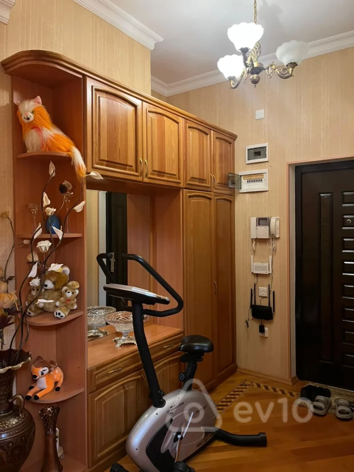 Kirayə verilir 2 otaqlı yeni tikili 100 m²