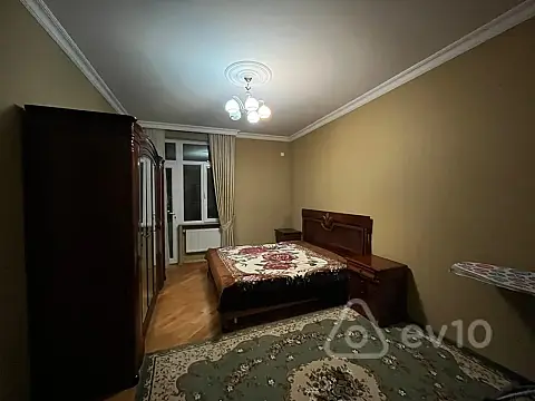 Kirayə verilir 2 otaqlı yeni tikili 100 m²