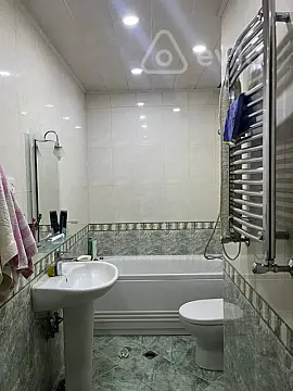 Kirayə verilir 2 otaqlı yeni tikili 100 m²