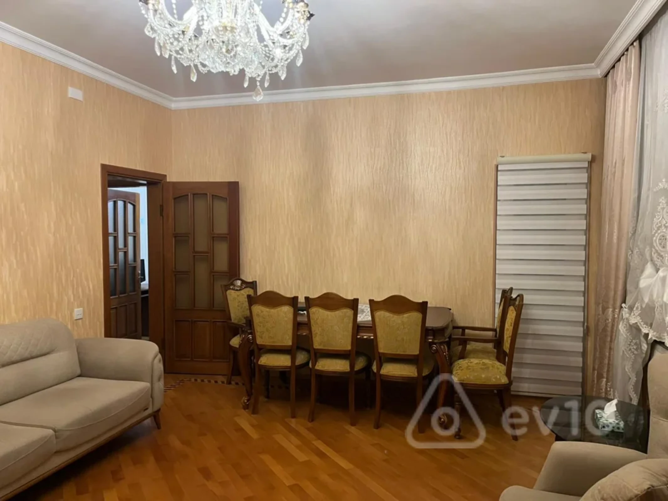 Kirayə verilir 2 otaqlı yeni tikili 100 m²