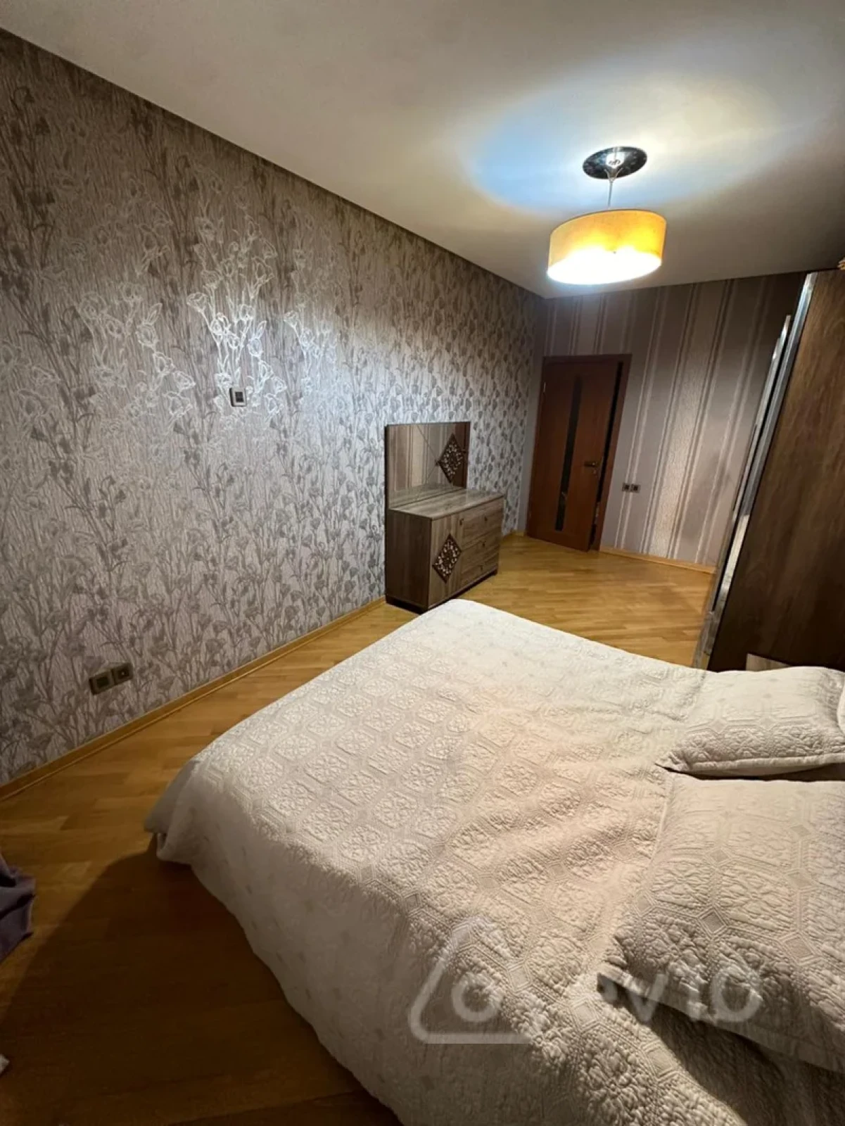 Satılır 3 otaqlı yeni tikili 123 m²