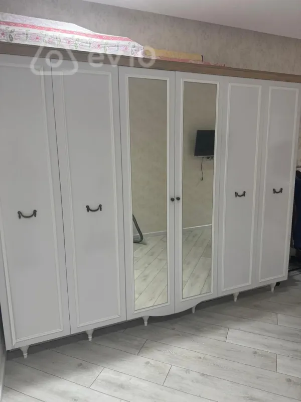 Kirayə verilir 2 otaqlı yeni tikili 84 m²