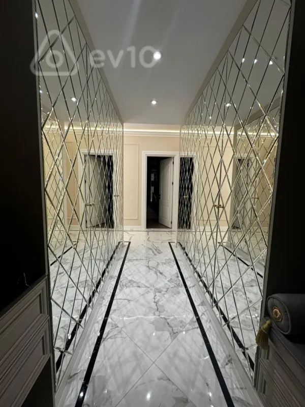 Satılır 4 otaqlı yeni tikili 168 m²