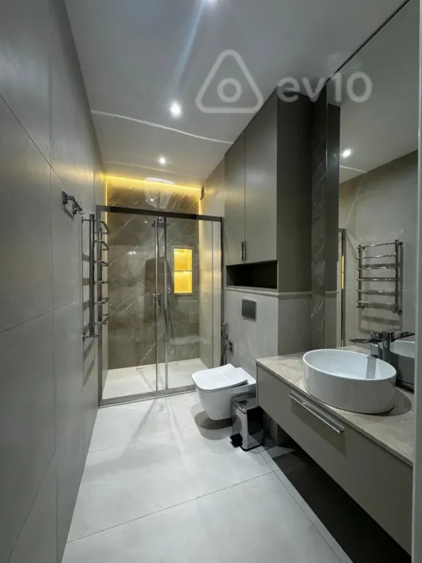 Satılır 4 otaqlı yeni tikili 168 m²