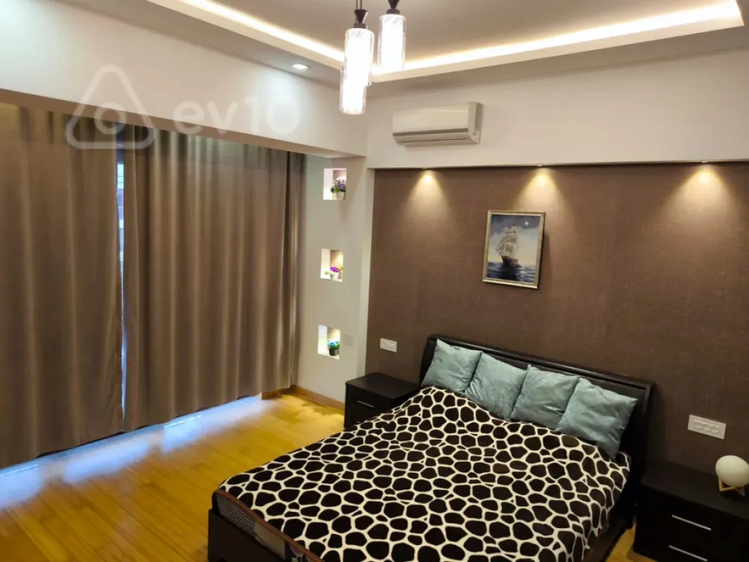 Kirayə verilir 2 otaqlı yeni tikili 75 m²