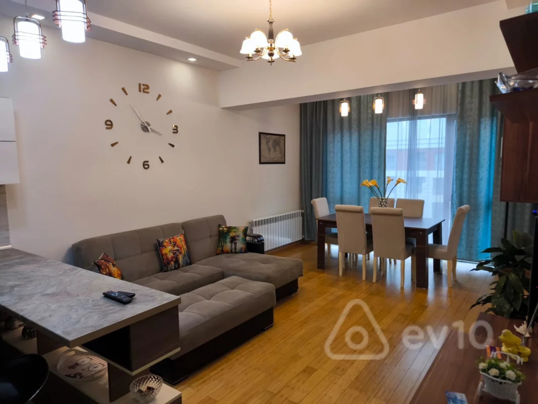 Kirayə verilir 2 otaqlı yeni tikili 75 m²