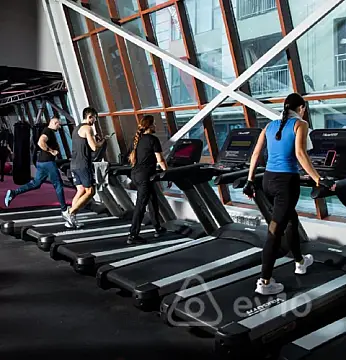 Kirayə verilir 2 otaqlı yeni tikili 75 m²