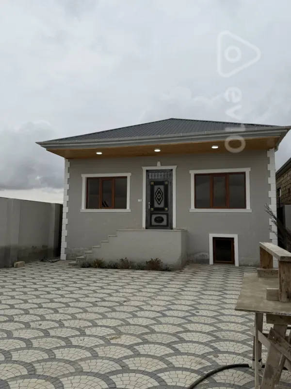 Satılır 3 otaqlı həyət evi 90 m²