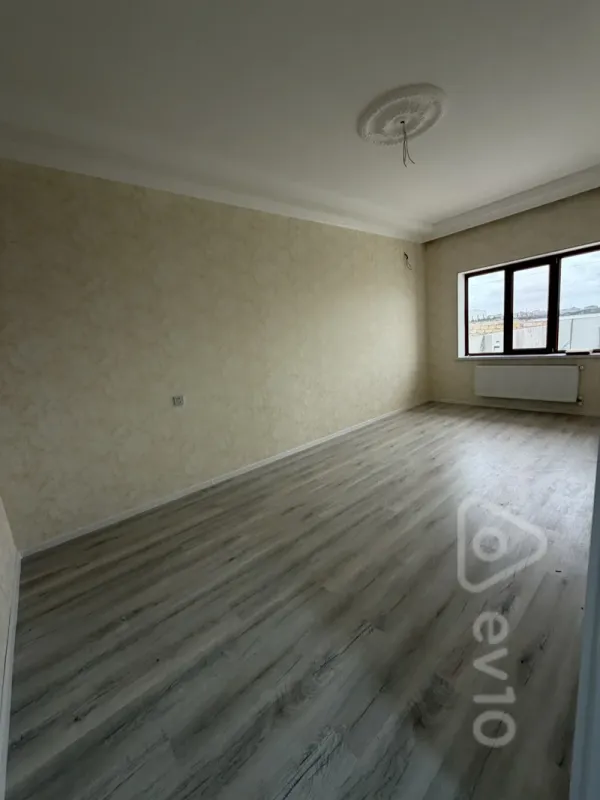 Satılır 3 otaqlı həyət evi 90 m²
