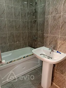 Satılır 4 otaqlı yeni tikili 90 m²