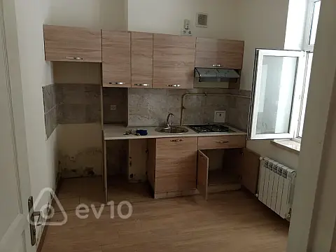 Satılır 4 otaqlı yeni tikili 90 m²