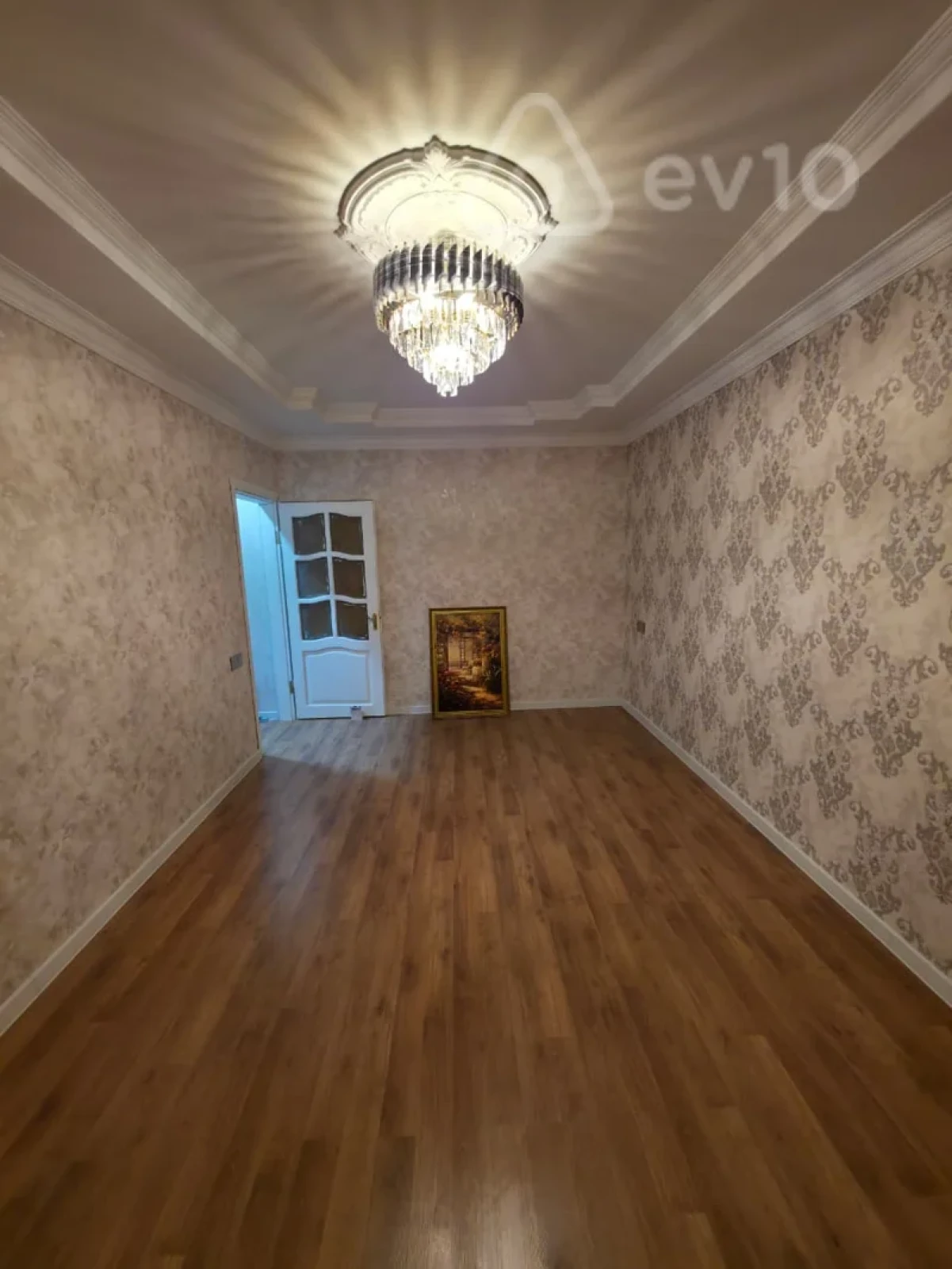 Kirayə verilir 2 otaqlı köhnə tikili 45 m²