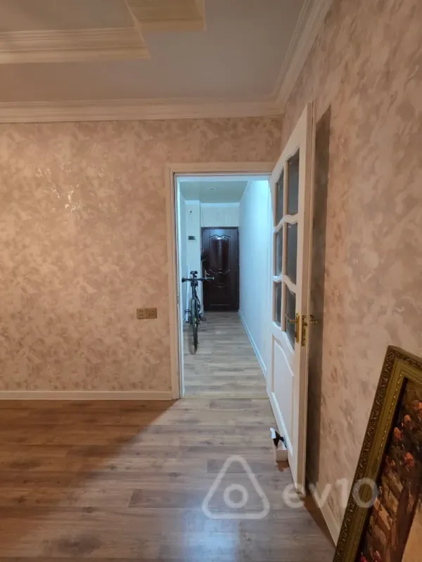 Kirayə verilir 2 otaqlı köhnə tikili 45 m²