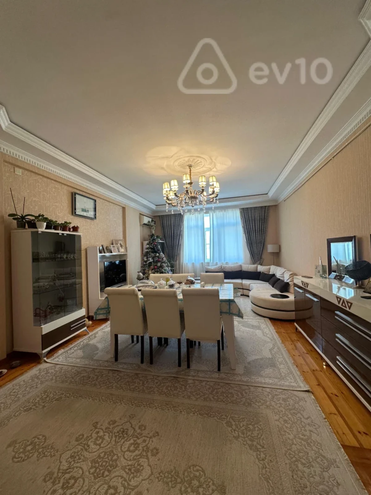 Satılır 3 otaqlı yeni tikili 101 m²