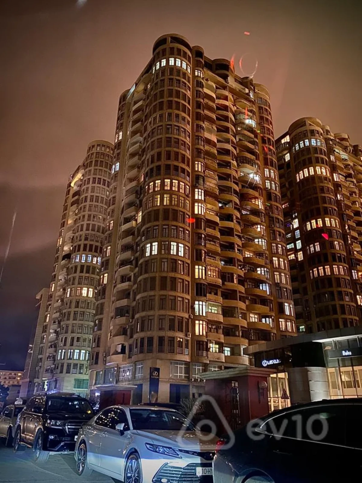 Satılır 3 otaqlı yeni tikili 156 m²