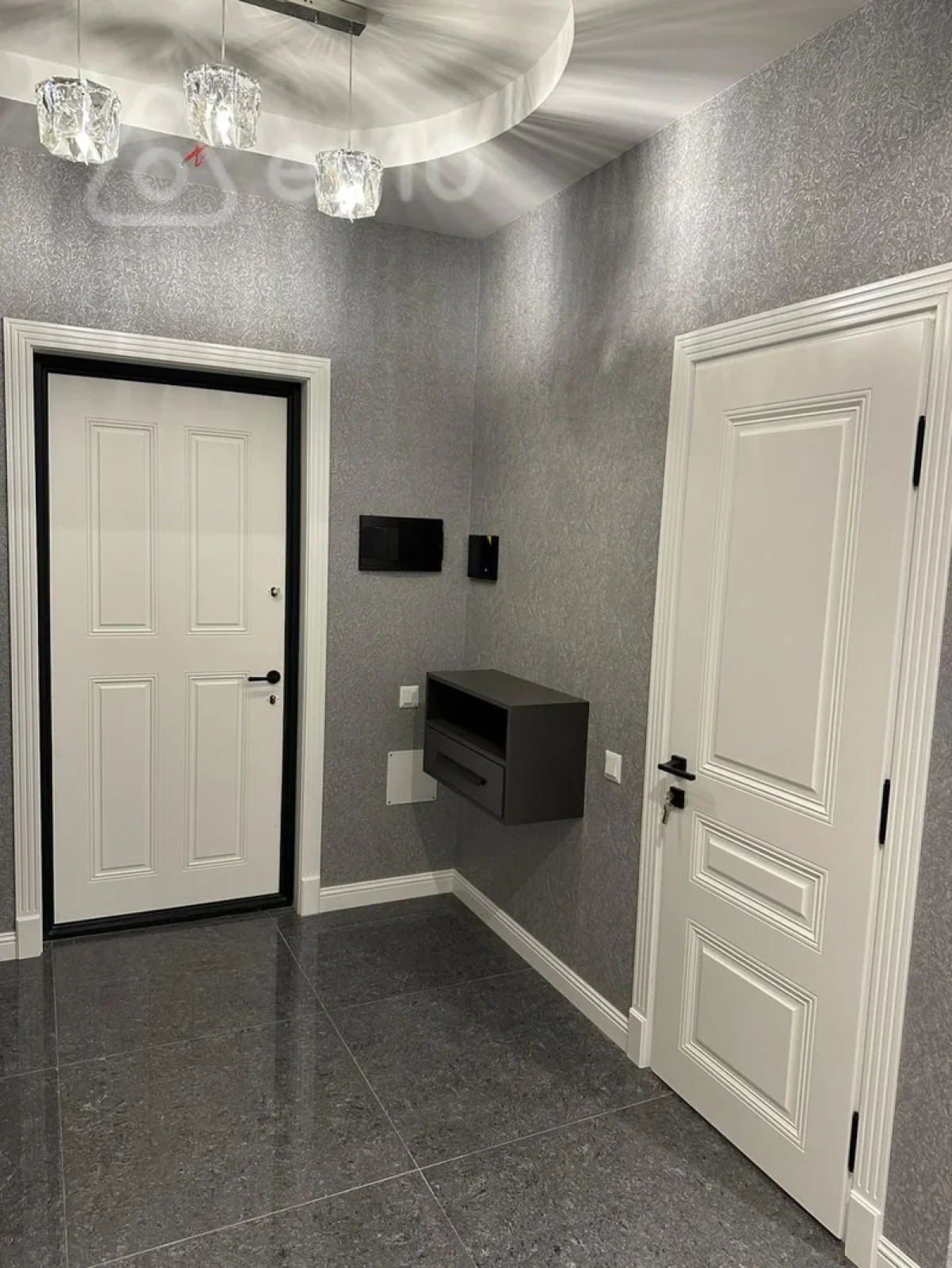 Satılır 3 otaqlı yeni tikili 87 m²