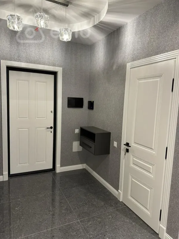 Satılır 3 otaqlı yeni tikili 87 m²