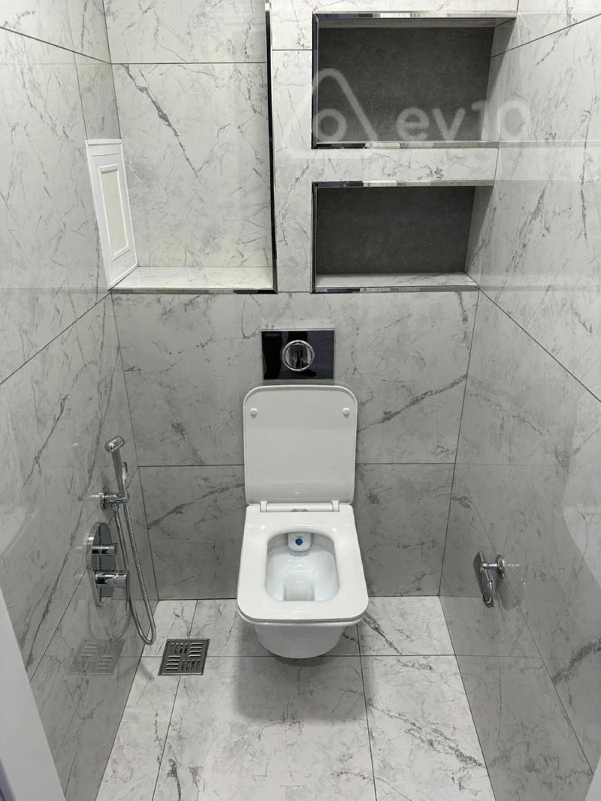 Satılır 3 otaqlı yeni tikili 87 m²