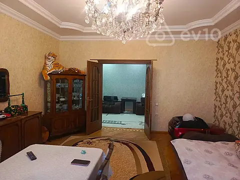 Kirayə verilir 3 otaqlı yeni tikili 90 m²